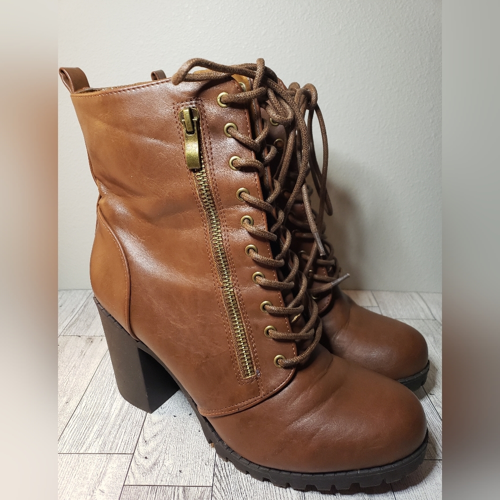 Dream Pairs Chunky Ankle Booties Boots Brown Silverado sz 9